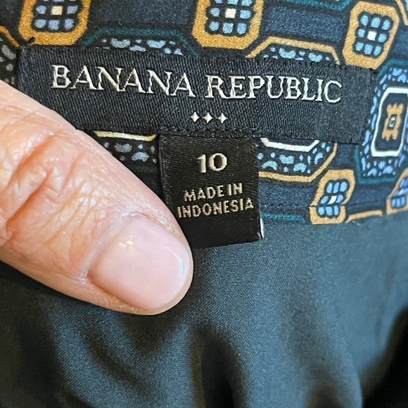 Banana Republic Women's Pleated Maxi Skirt Size 10 - Picture 5 of 9